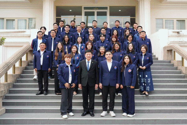 ประธานหอการค้าไทย-จีน บรรยายหลักสูตรผู้บริหารรุ่นใหม่ธุรกิจไทย-จีน ถอดรหัส'การผลิตอัจฉริยะ'ชี้จีนก้าวสู่ผู้นำนวัตกรรมด้วย AI แนะผู้บริหารไทยเร่งปรับตัว