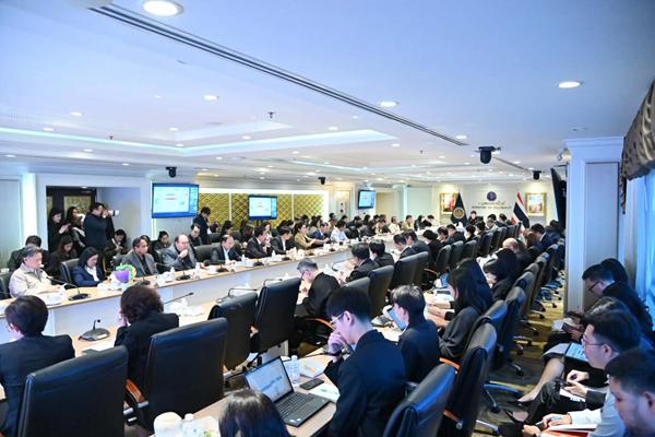 พาณิชย์ เคาะ 8 มาตรการผลไม้ปี 69 ดูแลการผลิต แปรรูปและขนส่ง การตลาด