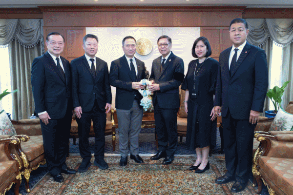 EXIM BANK เข้าเยี่ยมคารวะ