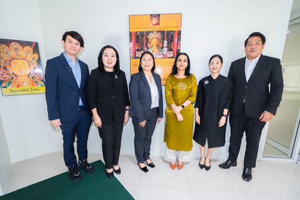 EXIMอัครราชทูตอินเดีย