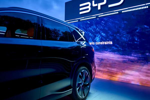 BYD&rsquo;s China EV deliveries sharply decline in December, but lead overall sales in 2025
