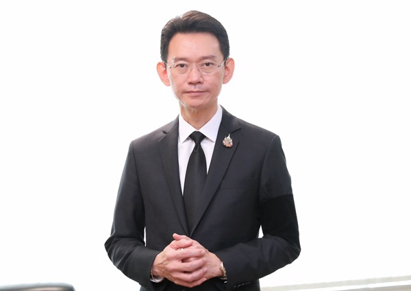 ดร.พูลพัฒน์ ลีสมบัติไพบูลย์