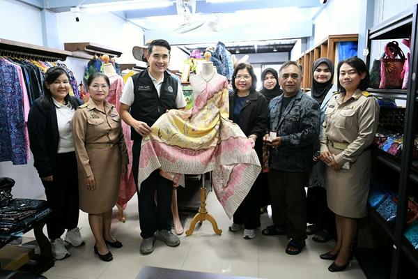 ผ้าบาติกนราธิวาส