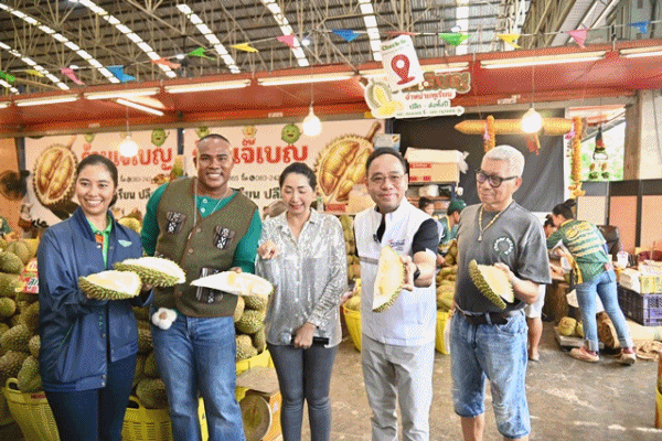 พาณิชย์ ลุยบริหารจัดการผลไม้ปี 69 ดึงตลาดกลาง&ndash;ตลาดสดทั่วประเทศดูดซับผลผลิต หนุนรายได้เกษตรกร 