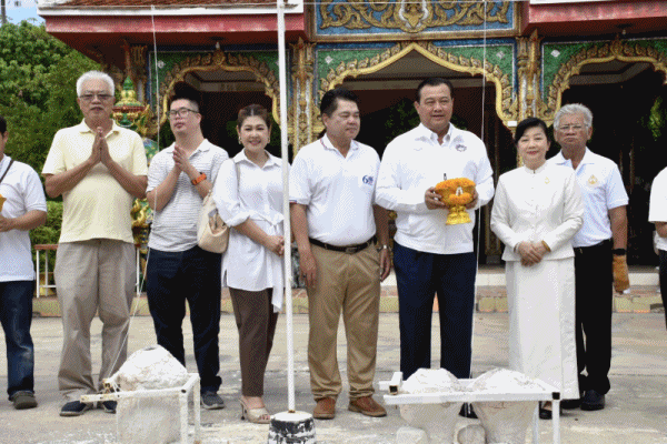 สนท.จัดสร้างพระพุทธชินราช บูชาประดิษฐาน ณ สมาคมหนังสือพิมพ์แห่งประเทศไทยฯ เพื่อความเป็นสิริมงคลและเป็นศูนย์รวมจิตใจของ สมาชิกและสื่อมวลชน