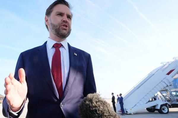 Iran&rsquo;s speaker says negotiations with U.S. can&rsquo;t start without Lebanon ceasefire, asset release