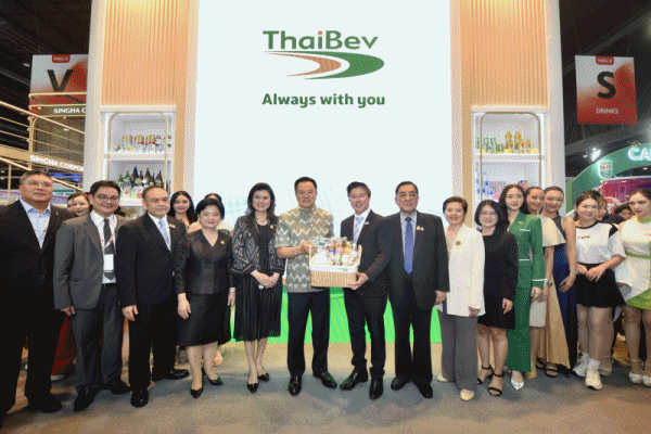 ไทยเบฟ เปิดบูทต้อนรับนายกรัฐมนตรีเข้าเยี่ยมชม ด้านนักลงทุนจากนานาชาติ สนใจเข้าเจรจาธุรกิจบรรยากาศคึกคัก