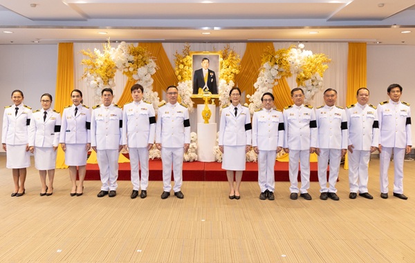 EXIM ถวายพระพรชัย