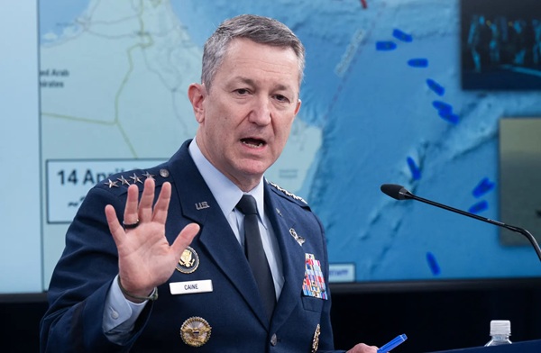 U.S.Navy stopped 13 ships from passing Iranian port blockade, Pentagon says