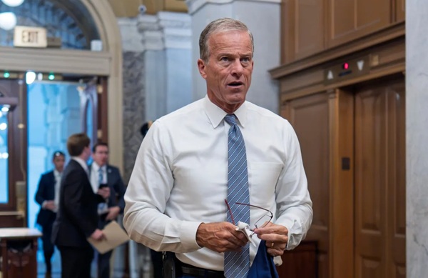 Senate backs Iran war powers resolution as GOP pressure grows on Trump&rsquo;s deal to end war