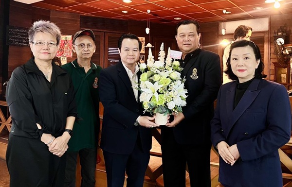 ดร.ชัชวาล เผ่าสวัสดิ์