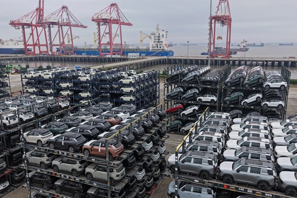 China&rsquo;s exports and imports surge past expectations in September