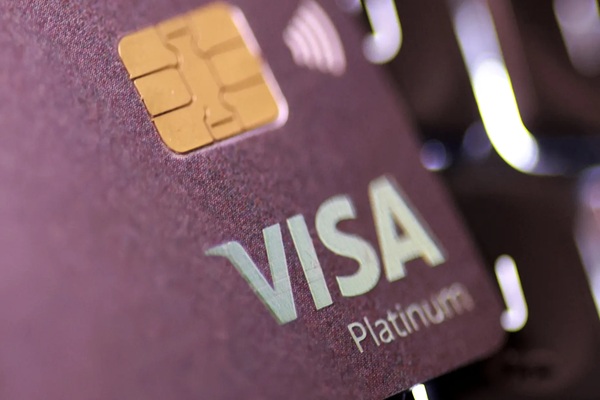Visa gets Beijing&rsquo;s green light for bank card business after 40 years of working with China