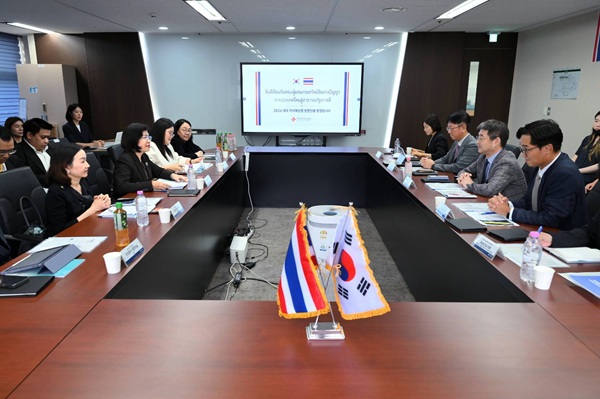 พาณิชย์ ถก 4 หน่วยงานลิขสิทธิ์เกาหลีใต้ ร่วมมือไอพี รับมือ AI ปราบละเมิดออนไลน์