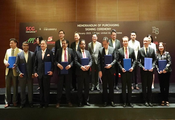 จุรินทร์ ถึงดูไบ เป็นประธานเซ็นซื้อขายสินค้าไทยให้ยูเออีงานเดียวกว่า 1,330 ล้าน