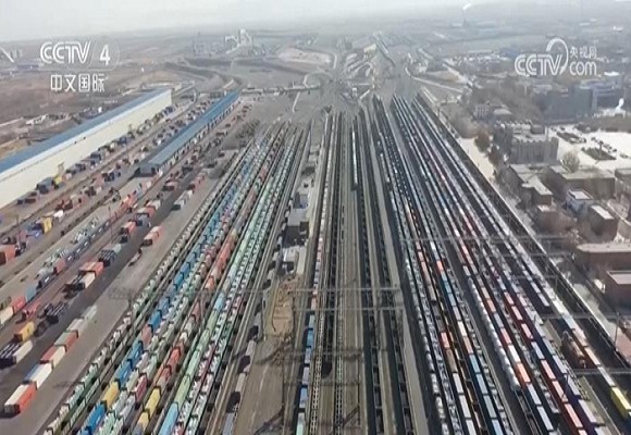 จำนวนรถไฟขนส่งสินค้าจีน-ยุโรปที่เปิดดำเนินการโดยเขตซินเจียงของจีนสร้างสถิติใหม่
