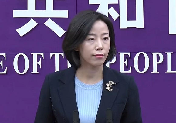 โฆษกกระทรวงพาณิชย์จีน เผย การค้าต่างประเทศของจีนฟื้นตัวอย่างต่อเนื่อง