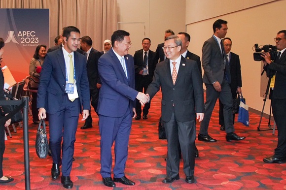 นภินทร ถกจีน เร่งพิจารณาเปิดตลาดโค-สุกรมีชีวิตให้ไทย พร้อมดันร่วมมือเศรษฐกิจ