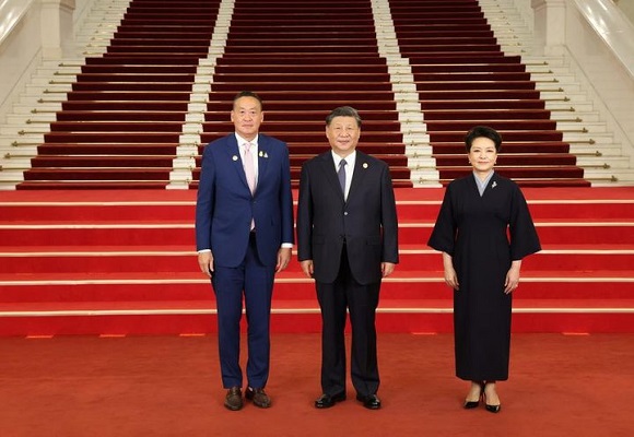 สีจิ้นผิง-เผิงลี่หยวน ต้อนรับนายกฯ ไทย ร่วมงานเลี้ยงรับรอง
