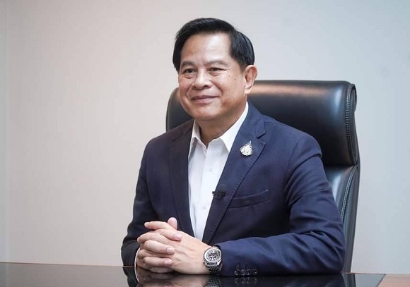 ดูแลทุกกลุ่ม.. พีระพันธุ์ย้ำดูแลทุกกลุ่มให้ได้รับความเป็นธรรม ส่งตัวแทนรับฟังทุกข์ร้อน ม็อบ NGV พร้อมตั้งคณะทำงานตรวจสอบและแก้ไขปัญหาทันที
