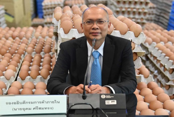 พาณิชย์ เกาะติดสถานการณ์ 'ไข่ไก่' ยันปริมาณมีเพียงพอ ราคาเริ่มทรงตัว