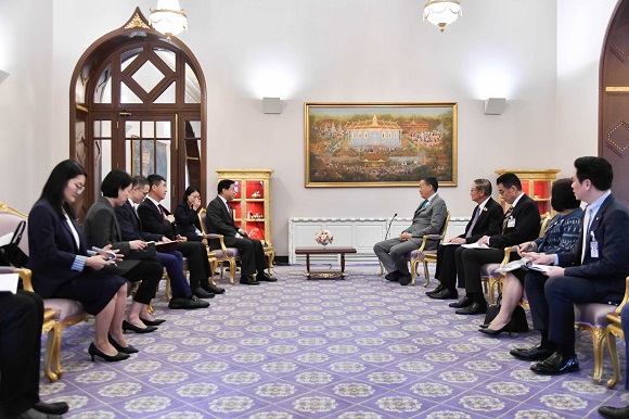 เอกอัครราชทูตหาน จื้อเฉียง เข้าพบนายเศรษฐา ทวีสิน นายกรัฐมนตรีของไทย