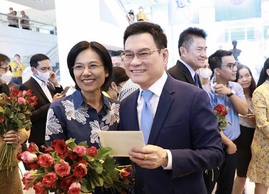 จุรินทร์ อำลาข้าราชการพาณิชย์ ขอบคุณ 4 ปี ขับเคลื่อนงานเพื่อประเทศชาติ-ประชาชน