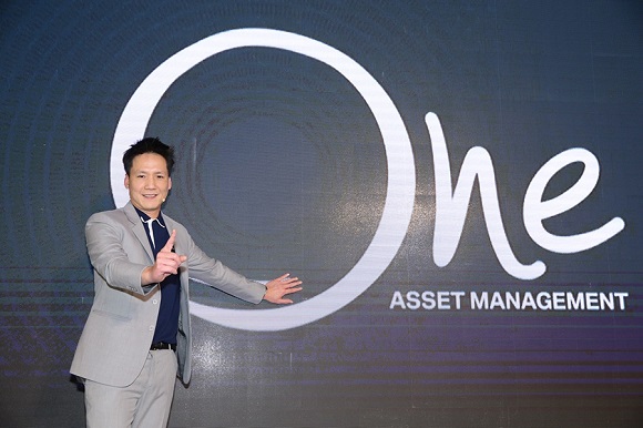 ONEพจน์ หะริณสุต