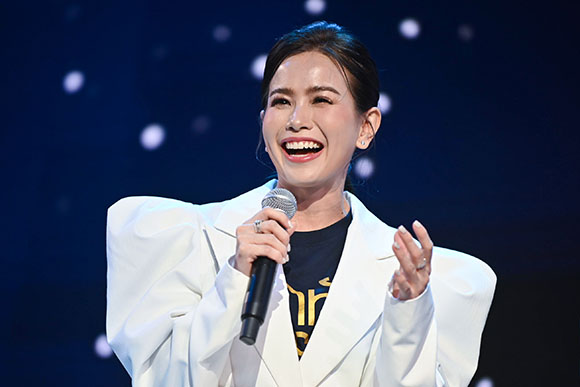 4718 UTCC คุณโซอี้