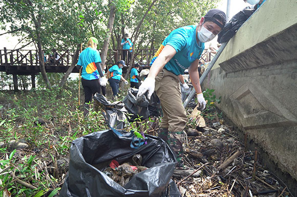 4765 ปราชญ์ เกิดไพโรจน์