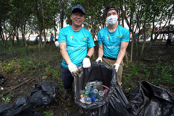 4765 ยงยุทธ เสฏฐวิวรรธน์ ปราชญ์ เกิดไพโรจน์