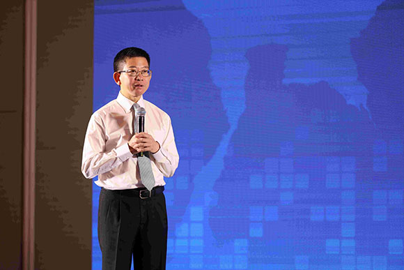 6980 กอบศักดิ์ ภูตระกูล