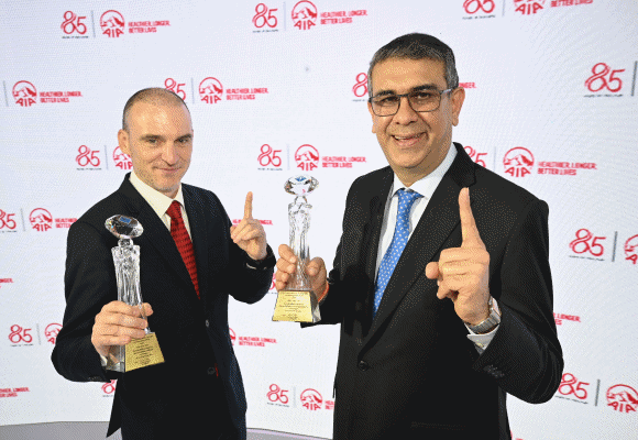 เอไอเอ ประเทศไทย รับรางวัล ‘บริษัทประกันชีวิตที่มีการบริหารงานดีเด่น ประจำปี 2565’ อันดับที่ 1 ควบรางวัล ‘บริษัทประกันชีวิตที่มีความยั่งยืนดีเด่น’ ต่อเนื่องเป็นปีที่ 3 จากงาน Prime Minister’s Insurance Awards 2023