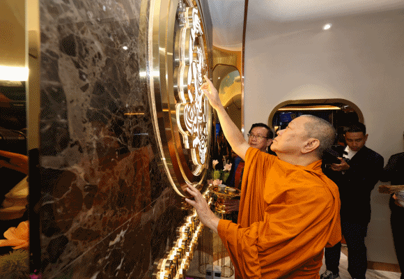 สมเด็จพระมหารัชมงคลมุนี (สมเด็จธงชัย) มาเป็นประธานพิธีสงฆ์ ในงานครบรอบวันสถาปนา ก้าวสู่ปีที่ 72 ทิพยประกันภัย