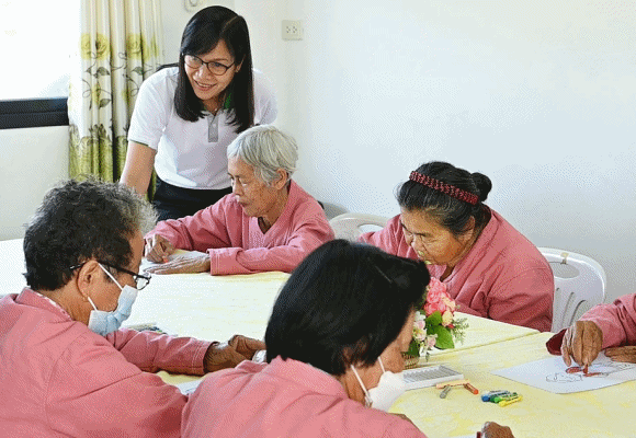 มูลนิธิเจริญโภคภัณฑ์พัฒนาชีวิตชนบท เดินหน้า ‘โครงการบ้านชื่นสุข’ สร้างสุขผู้สูงอายุ ตอกย้ำ ‘ความกตัญญู’