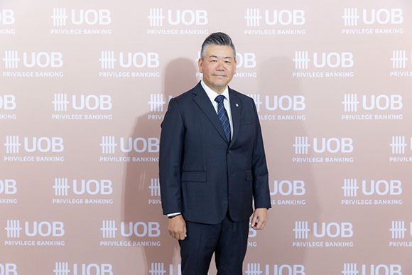 5240 UOB เอเบล ลิม