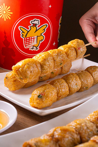 ‘ไก่จ๊อ ห้าดาว’ เมนูฮิต ครองใจผู้บริโภค อร่อยฉ่ำได้โปรตีนจากไก่เน้นๆ