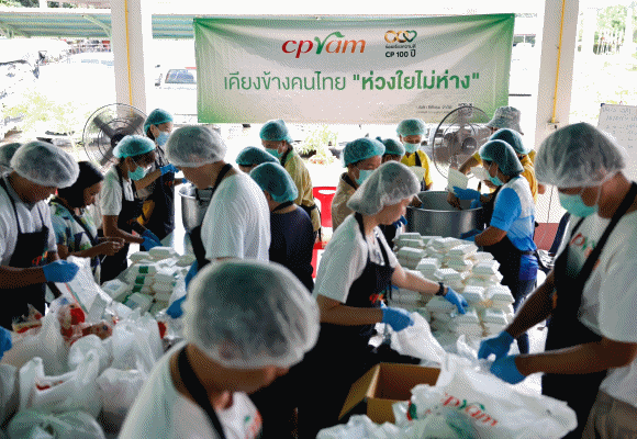 ซีพีแรม - เชฟแคร์ส - เครือเจริญโภคภัณฑ์ ยังคงยืนหยัดเคียงข้างคนไทยฝ่าวิกฤตน้ำท่วมหนัก ‘เชียงราย’ ตั้งครัวกลาง - มอบอาหารกล่องพร้อมทาน บรรเทาความเดือดร้อนผู้ประสบภัยน้ำท่วม #เคียงข้างคนไทย #ห่วงใยไม่ห่าง