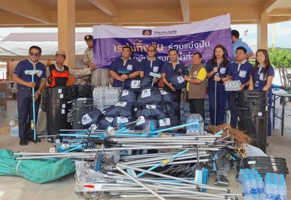 วิริยะประกันภัย สนับสนุนอุปกรณ์ Big Cleaning Day เร่งฟื้นฟูพื้นที่หลังน้ำท่วม จ.เชียงราย