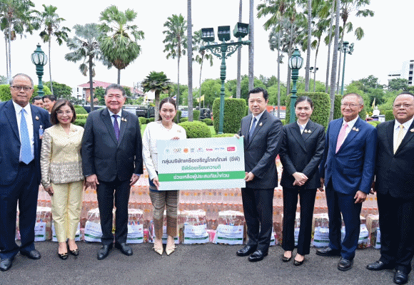 ภาครัฐจับมือเอกชนช่วยน้ำท่วม ‘ประสานพลัง ประสานใจ’ ซีอีโอ ซีพี ผนึกกำลังบริษัทในเครือช่วยเต็มที่