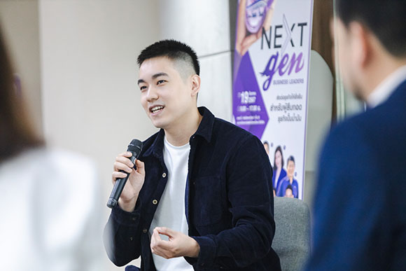 10318 ภูเบศ สมประสงค์