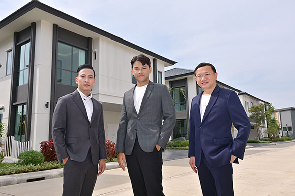 ‘สัมมากร’ จับมือ 2 พันธมิตรธนาคารชั้นนำ ปล่อยแคมเปญใหญ่ส่งท้ายปี มอบ ‘โปรสปอย เลือกติ๊กตามใจ’