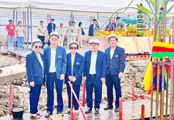 EKH บวงสรวงยกเสาเอก-เสาโท อาคาร C รองรับจำนวนผู้ป่วยเพิ่ม