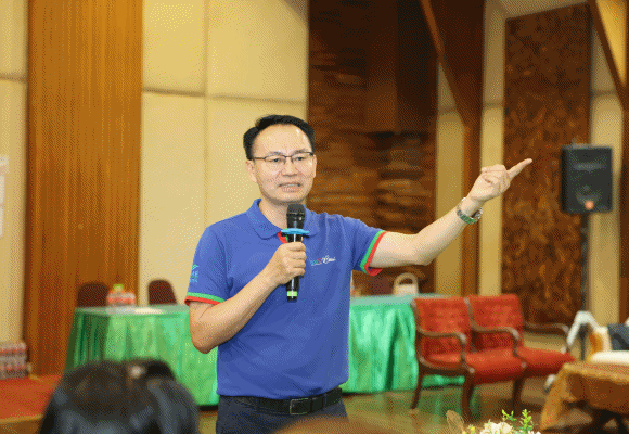 SME D Bank จัดประชุมใหญ่มอบนโยบายโค้งสุดท้ายพื้นที่ภาคตะวันออก รวมพลัง ONE Family เดินหน้า ‘เติมทุนคู่พัฒนา’ กระตุ้นเอสเอ็มอีไทยเติบโตยั่งยืน