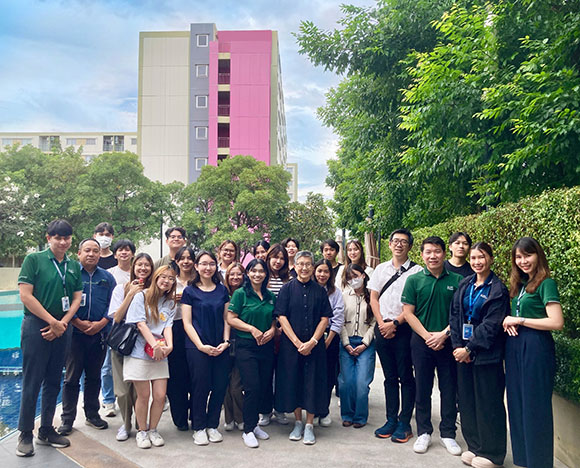 LPP เปิด ‘เมืองน่าอยู่’ ต้อนรับคณะอาจารย์และนิสิตจุฬาฯ เยี่ยมชมโครงการลุมพินี ทาวน์ชิป รังสิต คลอง 1