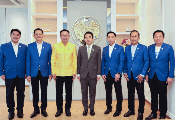 SME D Bank สวัสดีปีใหม่ รมช.เผ่าภูมิ และผู้บริหารกระทรวงการคลัง พร้อมร่วมพิธีสักการะสิ่งศักดิ์สิทธิ์ประจำกระทรวงการคลัง เพื่อเป็นสิริมงคลในการทำงาน