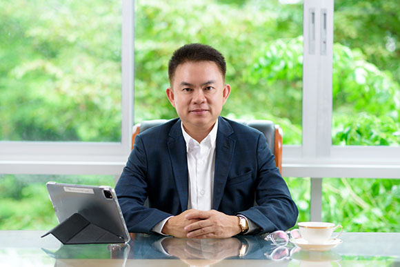 DTCENT ปักธงปี 68 รายได้เติบโต 15-20% ธุรกิจ GPS Tracking-โปรเจคภาครัฐและเอกชนหนุน เตรียมทุ่มงบลงทุน 300 ลบ. ทำดีล M&A-พัฒนา AI