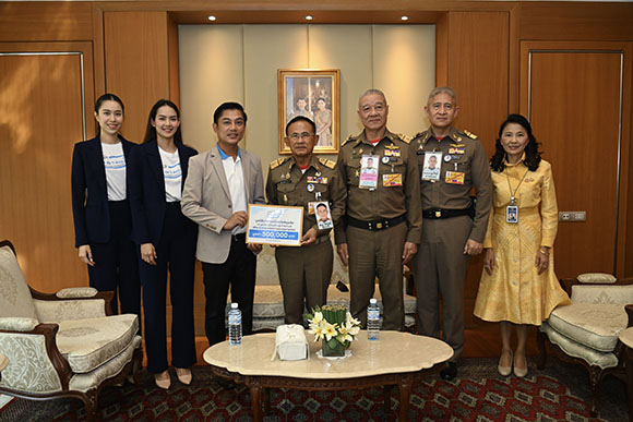 มูลนิธิมาดามแป้ง สนับสนุนเงิน มูลนิธิราชทัณฑ์ปันสุขฯ