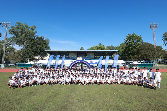 กรุงไทย-แอกซ่า ประกันชีวิต จัดสนามที่ 4 ภาคใต้ โครงการ ‘KTAXA Know You Can Football Youth (U-15) Academy ปีที่ 5’ พร้อมนักเตะเยาวชนเข้าร่วมมากกว่า 300 คน ณ จังหวัดสุราษฎร์ธานี
