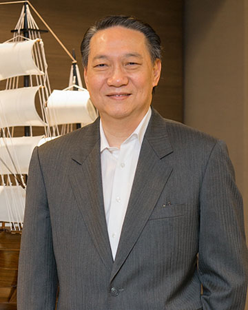 8125 ก่อศักดิ์ ไชยรัศมีศักดิ์